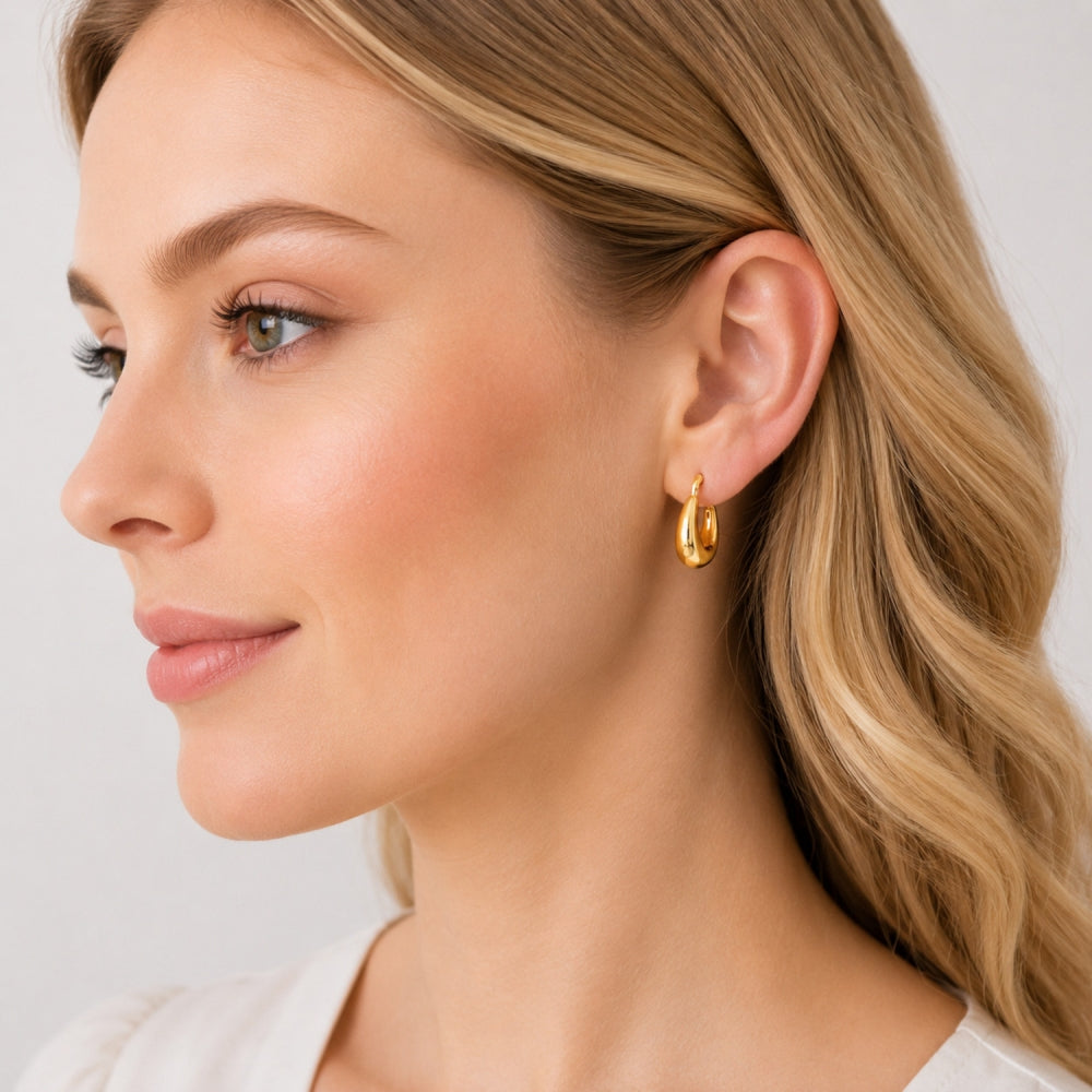 Oro Laminado Small Hoop, Gold Filled Style Hollow Design, Polished, Golden Finish