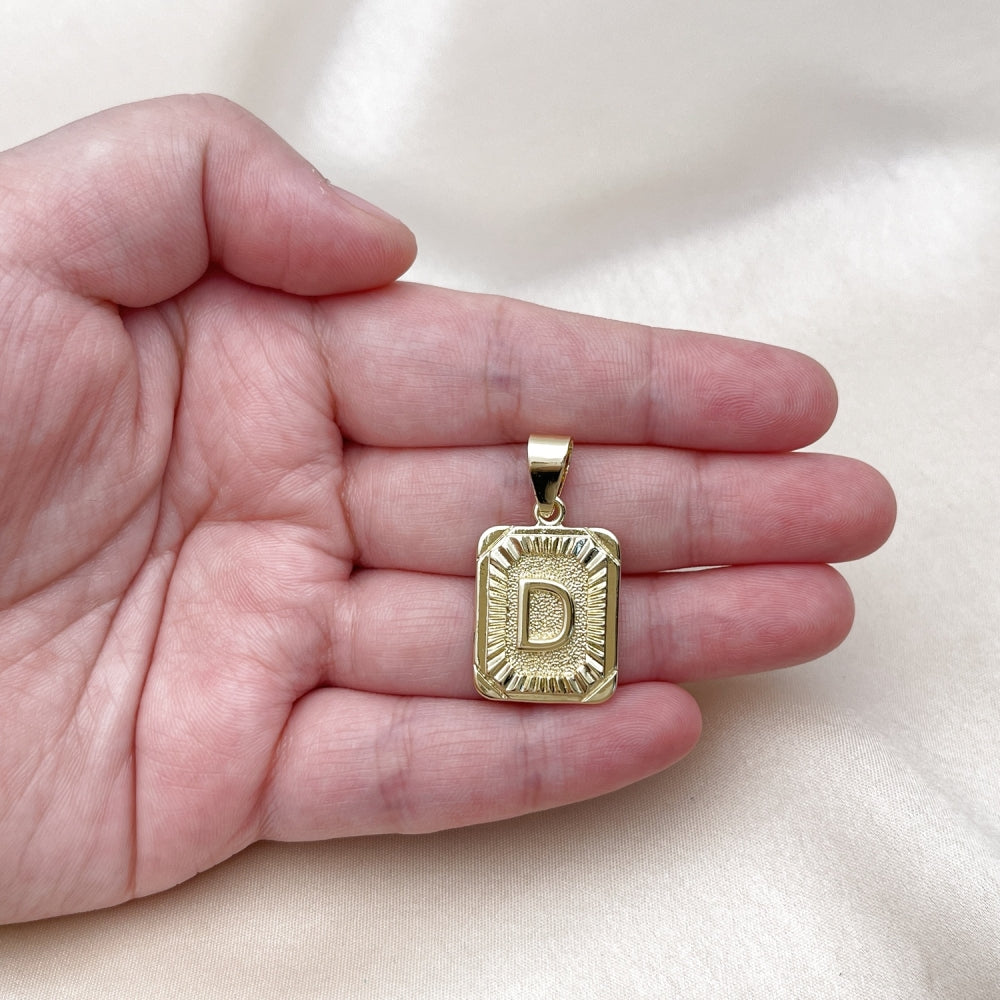 Oro Laminado Fancy Pendant, Gold Filled Style Initials Design, Diamond Cutting Finish, Golden Finish