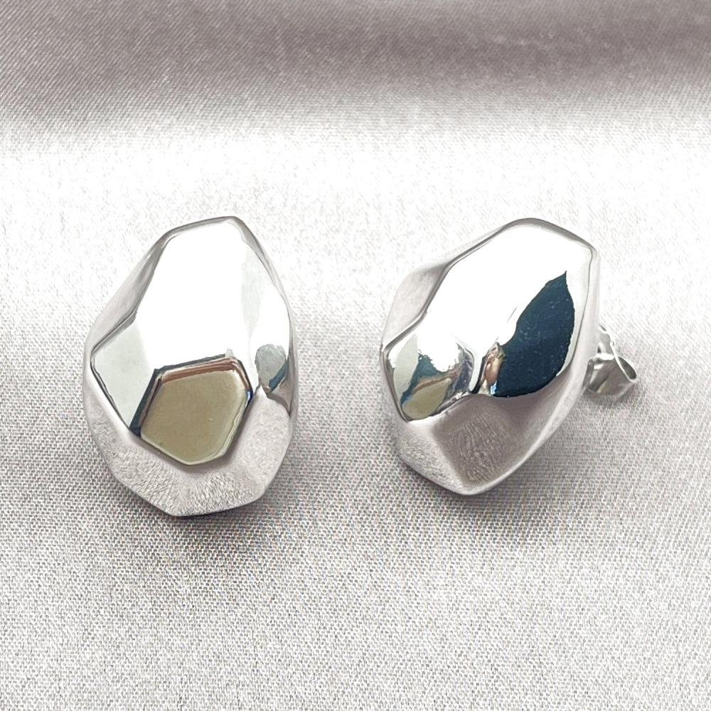 Rhodium Gold Filled Stud Earring, Hollow Design, Polished, Rhodium Finish