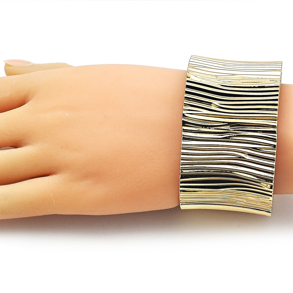Oro Laminado Individual Bangle, Gold Filled Style Diamond Cutting Finish, Golden Finish
