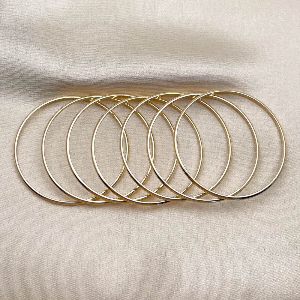 Oro Laminado Semanario Bangle, Gold Filled Style Polished, Golden Finish