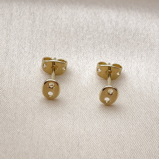 Oro Laminado Stud Earring, Gold Filled Style Puff Mariner Design, Polished, Golden Finish