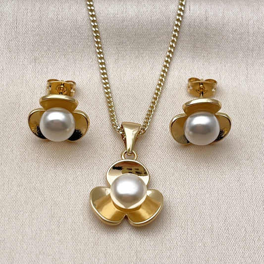 Oro Laminado Earring and Pendant Adult Set, Gold Filled Style Flower Design, with Ivory Pearl, Polished, Golden Finish