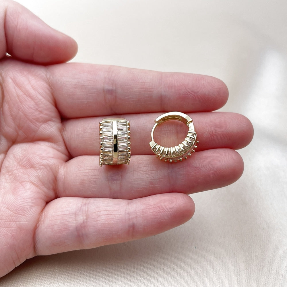 Oro Laminado Huggie Hoop, Gold Filled Style Baguette Design, with White Cubic Zirconia, Polished, Golden Finish
