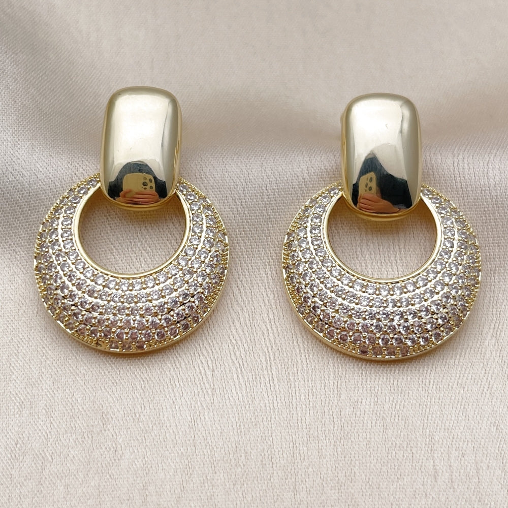 Oro Laminado Dangle Earring, Gold Filled Style with White Cubic Zirconia, Polished, Golden Finish