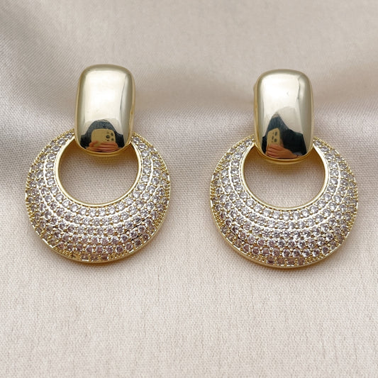 Oro Laminado Dangle Earring, Gold Filled Style with White Cubic Zirconia, Polished, Golden Finish