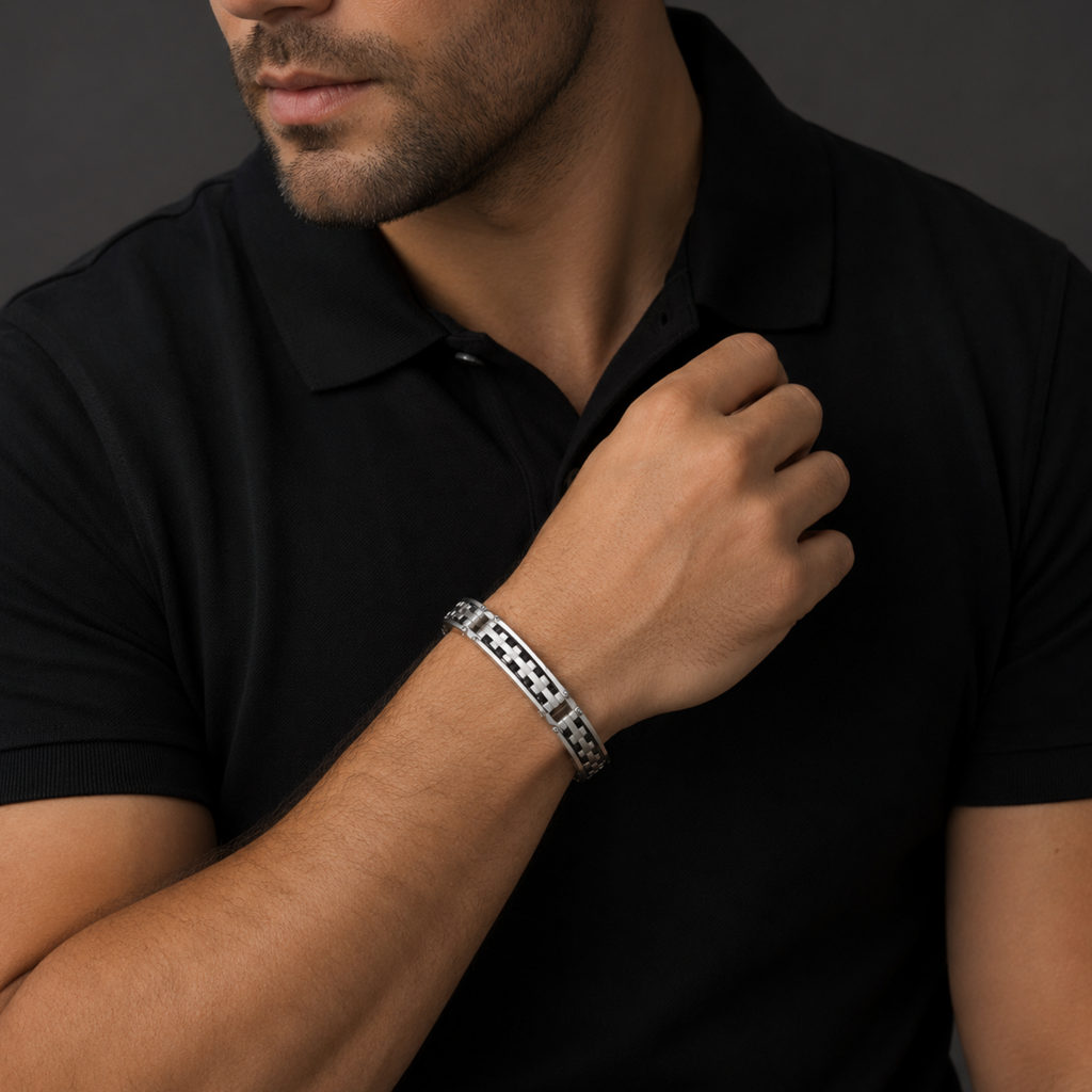 Titan Link Bracelet – Affordable Non-Tarnish Stainless Steel Men's Link Bracelet
